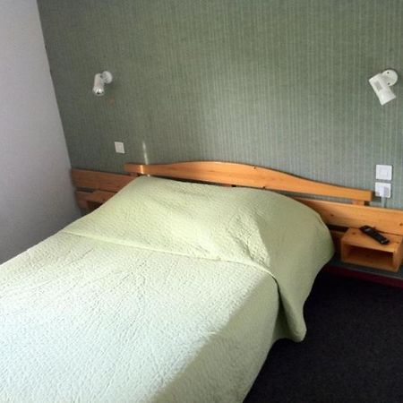 Hotel Les Dentelles ヴァッケラス 部屋 写真