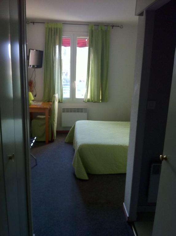 Hotel Les Dentelles ヴァッケラス 部屋 写真